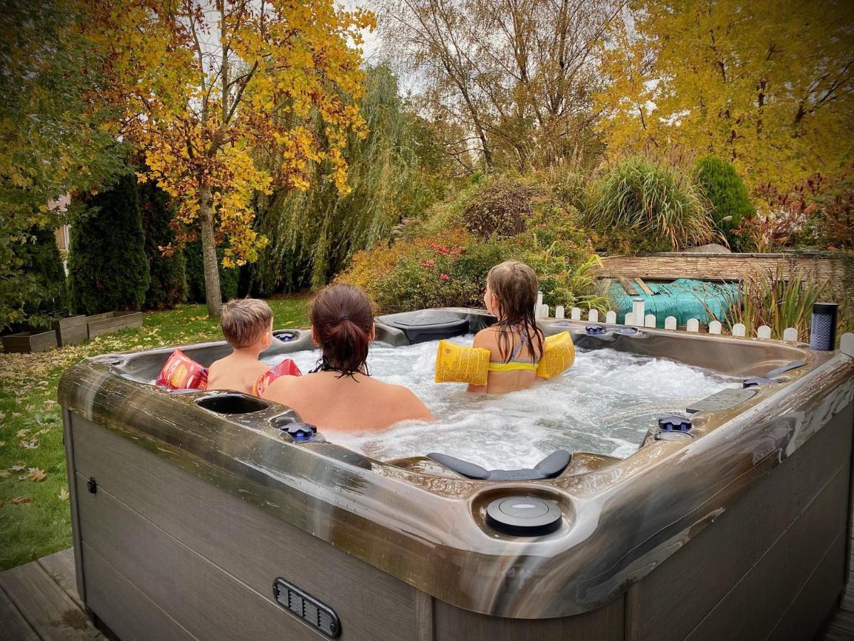 Villa 200m2 avec PISCINE chauffée&SPA&sauna&kota-grill Laval-sur-Vologne Exterior foto